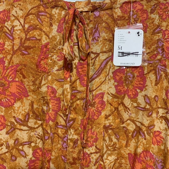 New with tags free people romper
Size medium - Picture 8 of 14